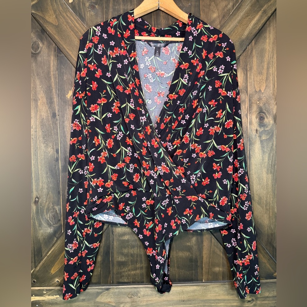 Banana Republic Women’s XL Black Red Floral Wrap Front Thong Bodysuit